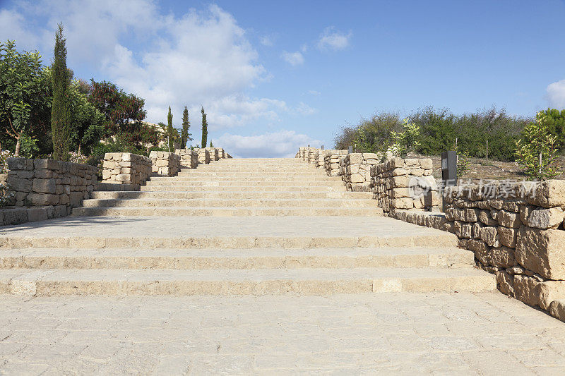 通往塞浦路斯帕福斯考古遗址的入口
