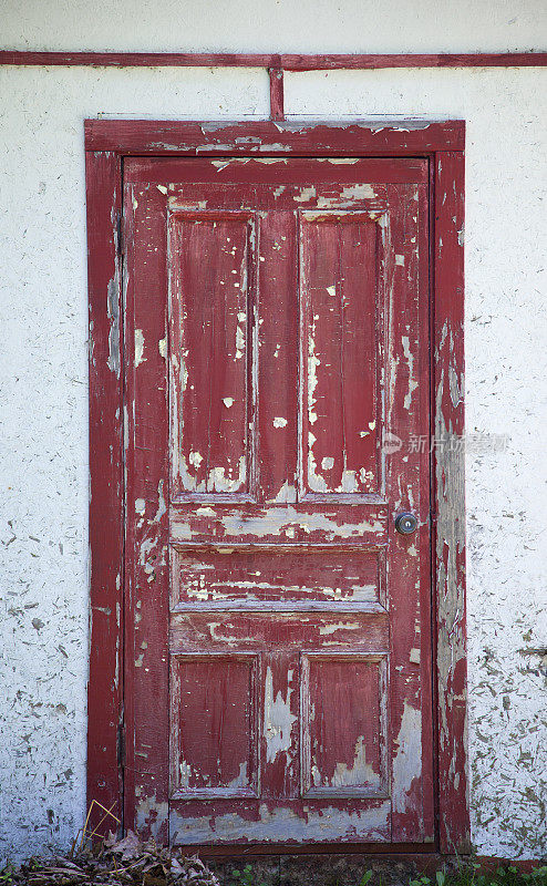 破旧的红门