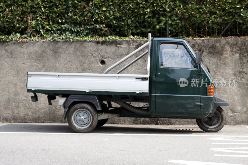 三轮迷你货车，运输方式-意大利