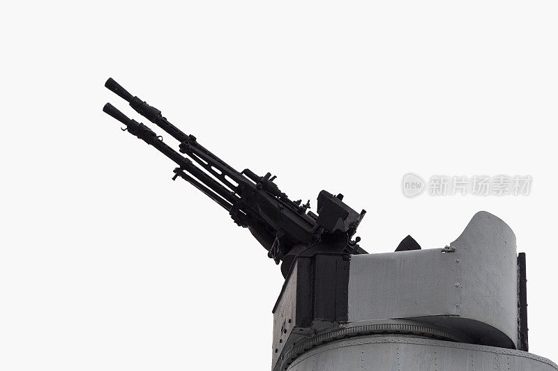 第二次世界大战的高射炮孤立在白色上