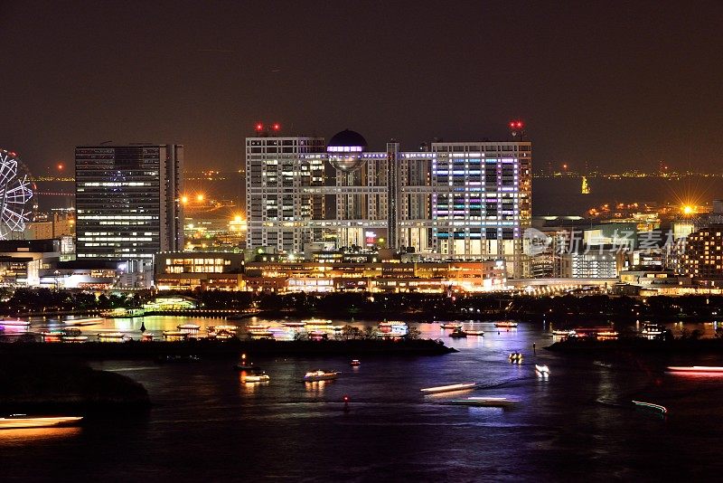 东京湾地区夜晚的城市景观