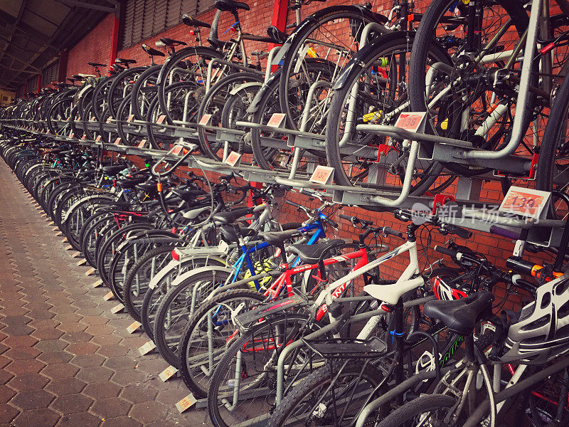 伦敦的自行车车库