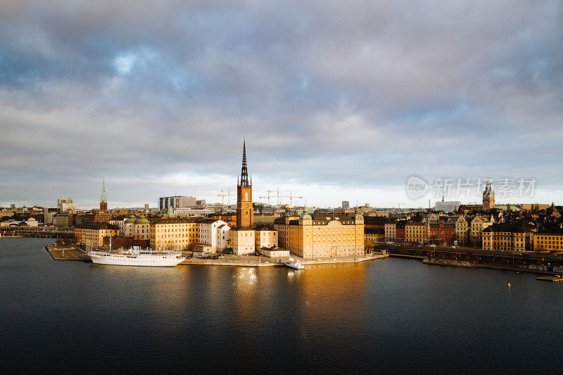 斯德哥尔摩日出时的天际线，瑞典，斯堪的纳维亚