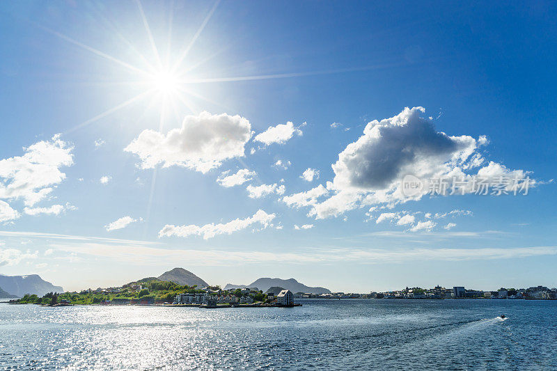 从阿尔松到挪威特隆赫姆的夏季风景