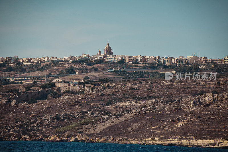 科米诺岛海景，马耳他