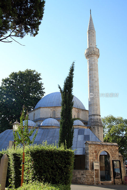 卡拉季清真寺