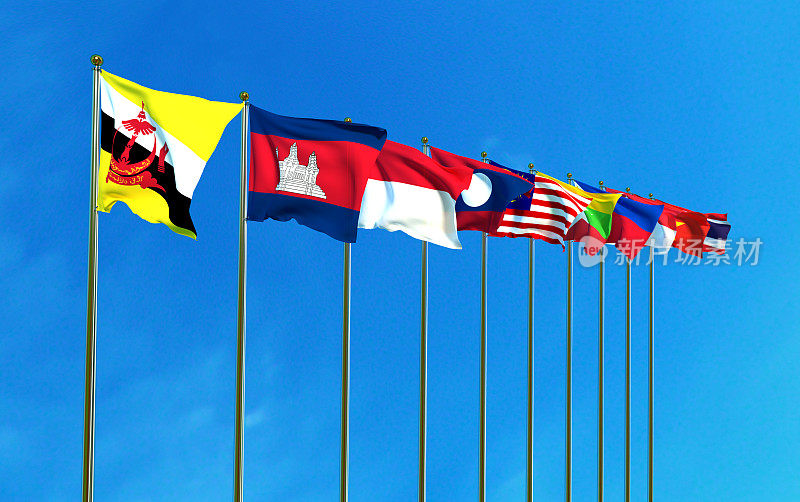 蓝天背景下的东盟经济共同体旗帜。