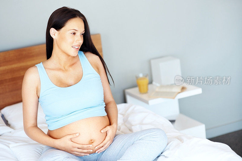 体贴的孕妇要生孩子了