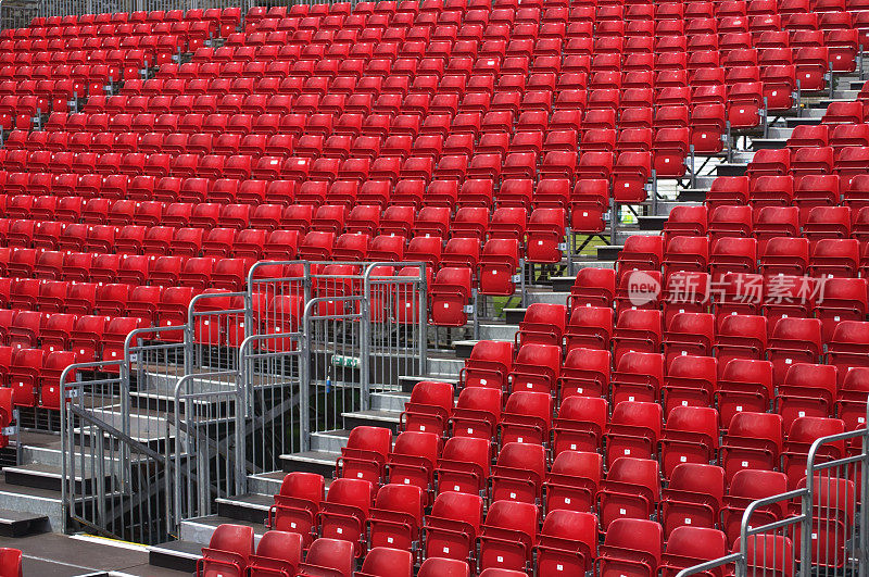 红色体育场座位临时结构