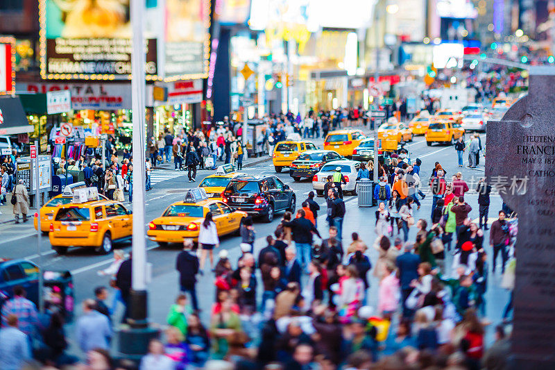 纽约时代广场第七大道的交通状况