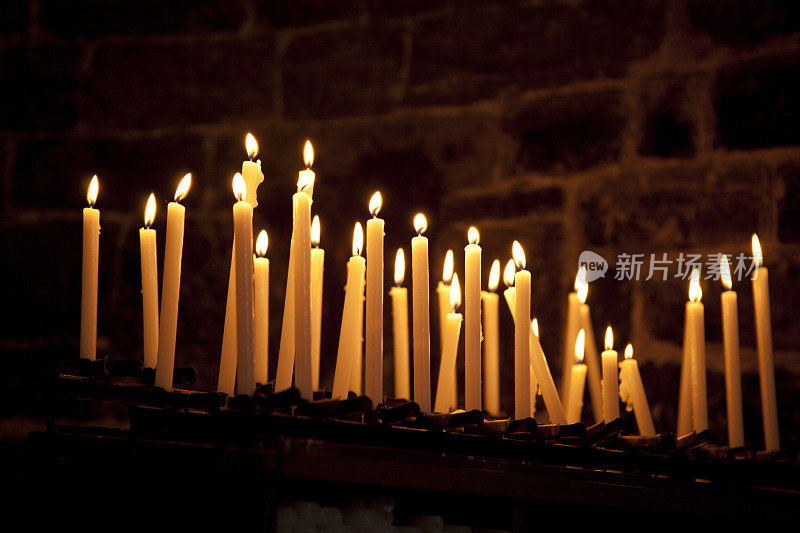 意大利教堂的蜡烛