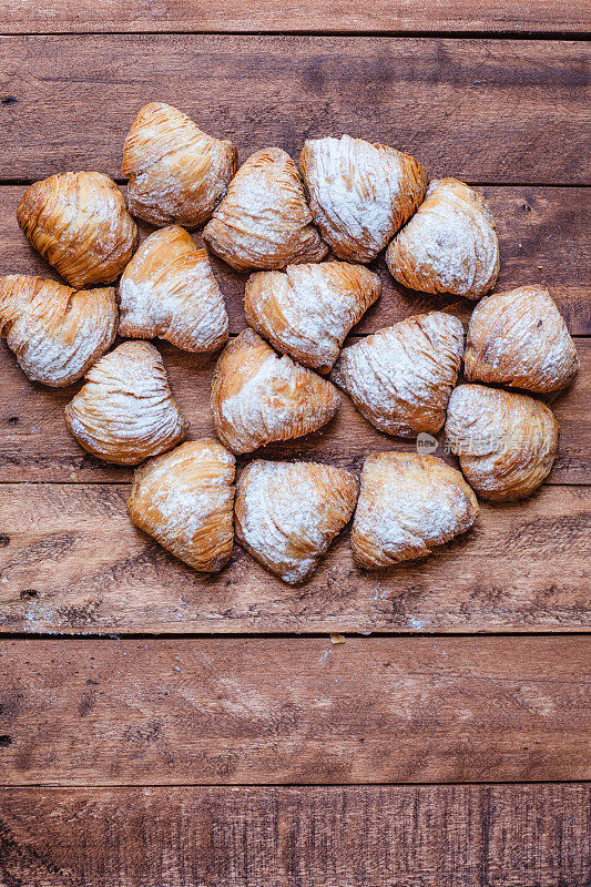 那不勒斯Sfogliatelle”