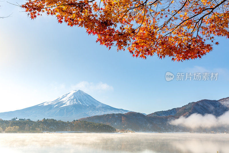 秋天的日本富士山