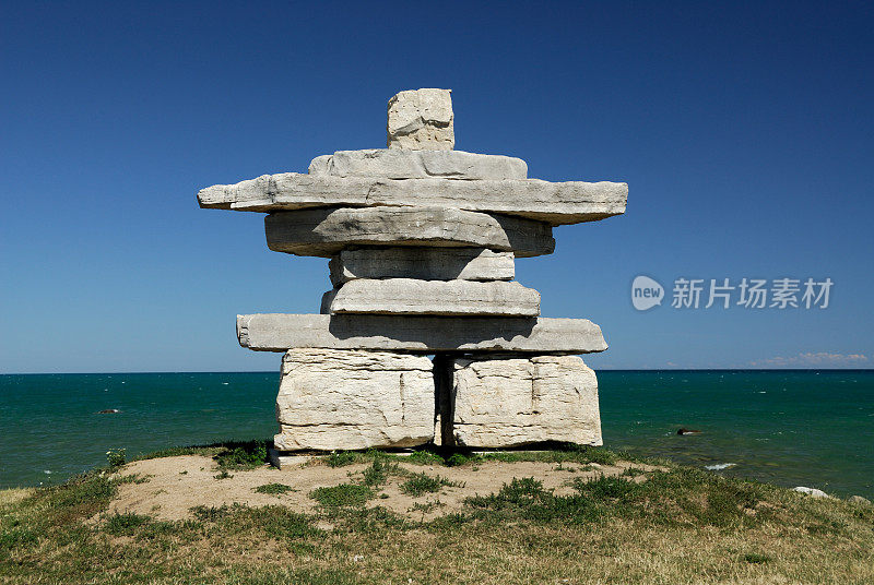 海岸上的伊努苏克