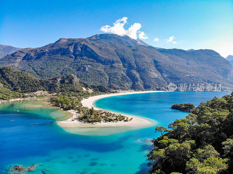 最美丽的海滩之一是Oludeniz。Oludeniz在土耳其。