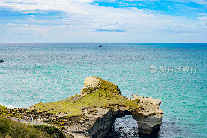 隧道海滩在新西兰南岛，达尼丁，新西兰