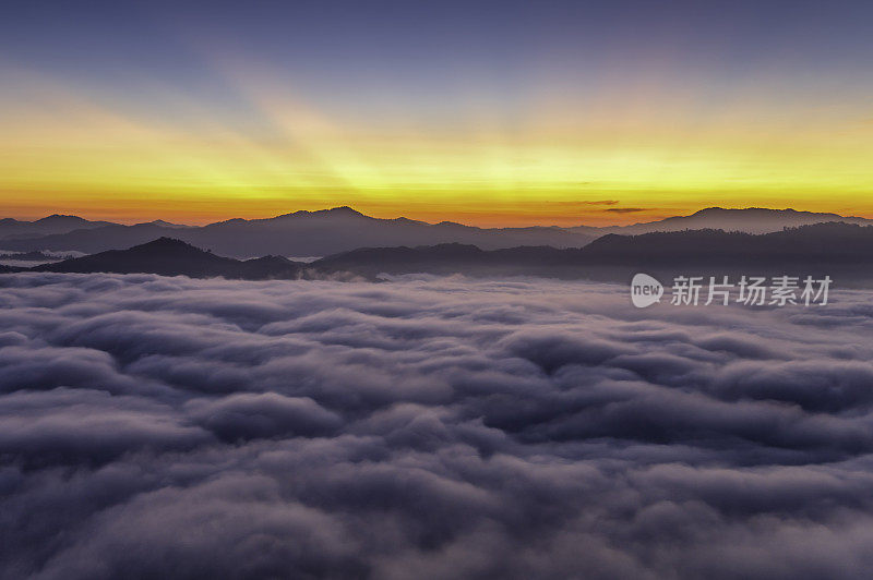 泰国Betong的东南亚最长的空中步道