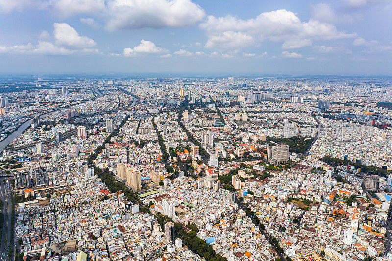 鸟瞰住宅区附近的市中心，胡志明，越南