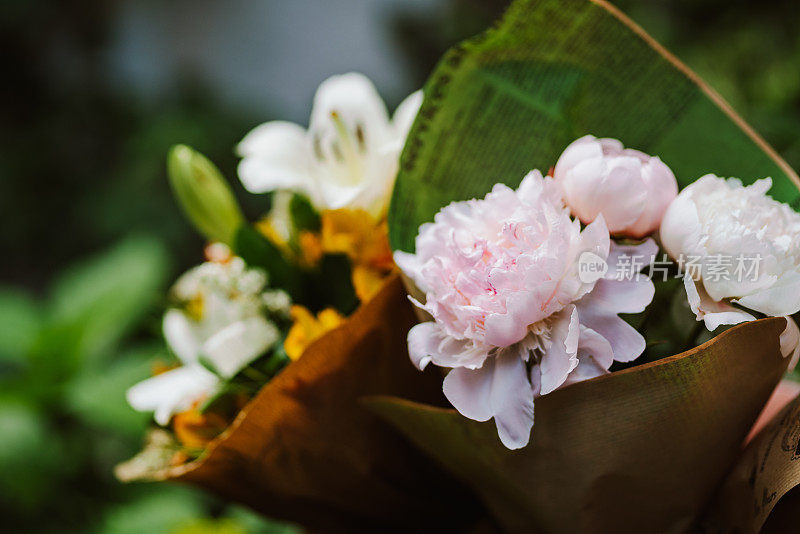 美丽的花束