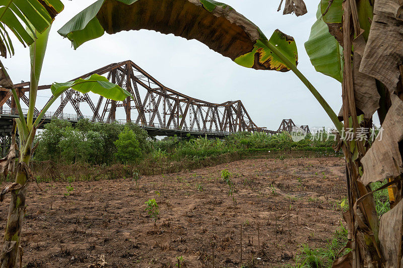 越南北部河内的龙边桥