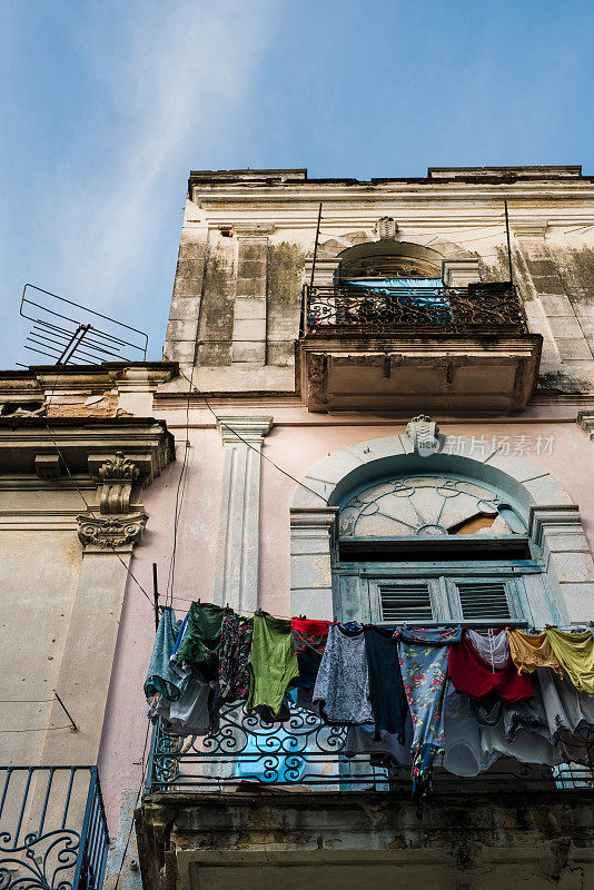 老哈瓦那的立面，街景，古巴