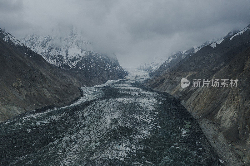 巴基斯坦北部的冰川风景