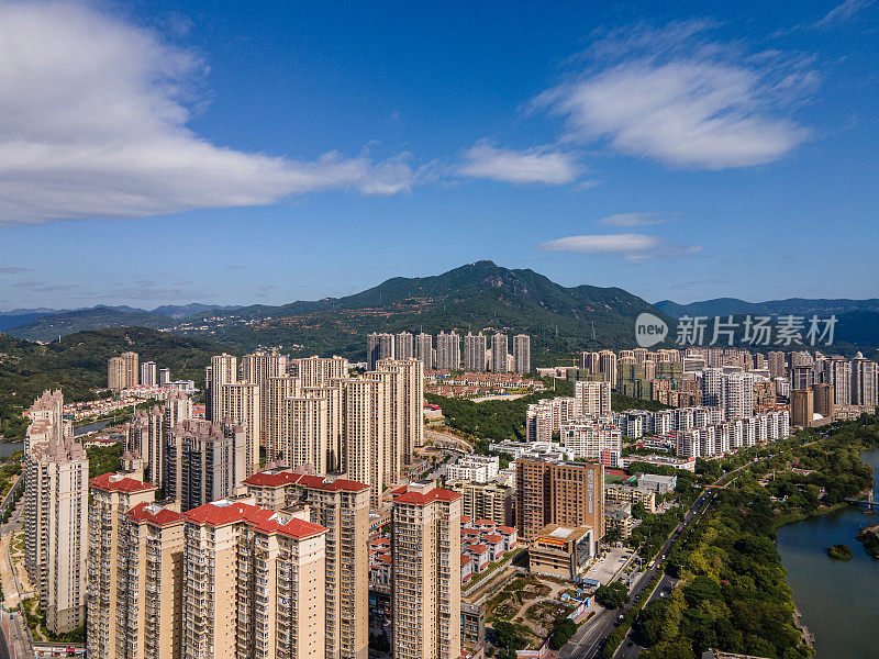 沿江宜居城市综合体鸟瞰图