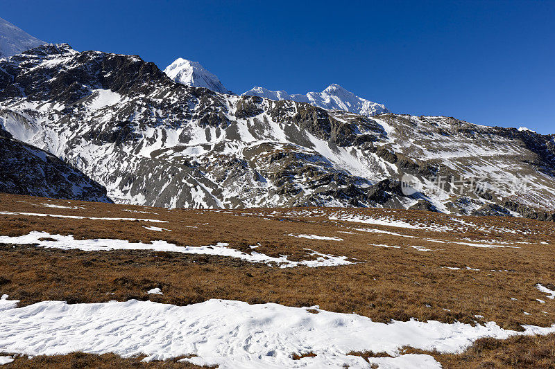 安纳普尔纳峰。Lhotse。珠穆朗玛峰。尼泊尔的动机。