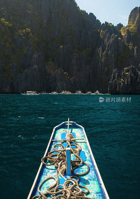 蓝色泻湖的游船之旅