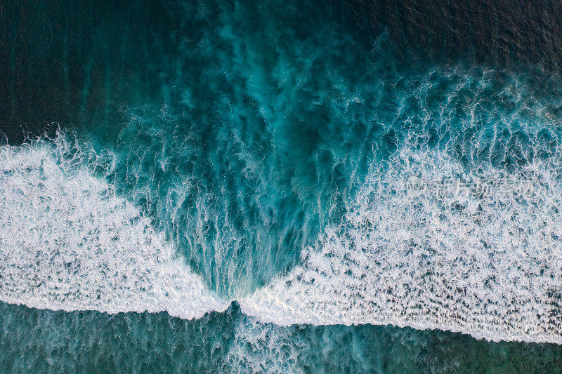 海面上的海浪