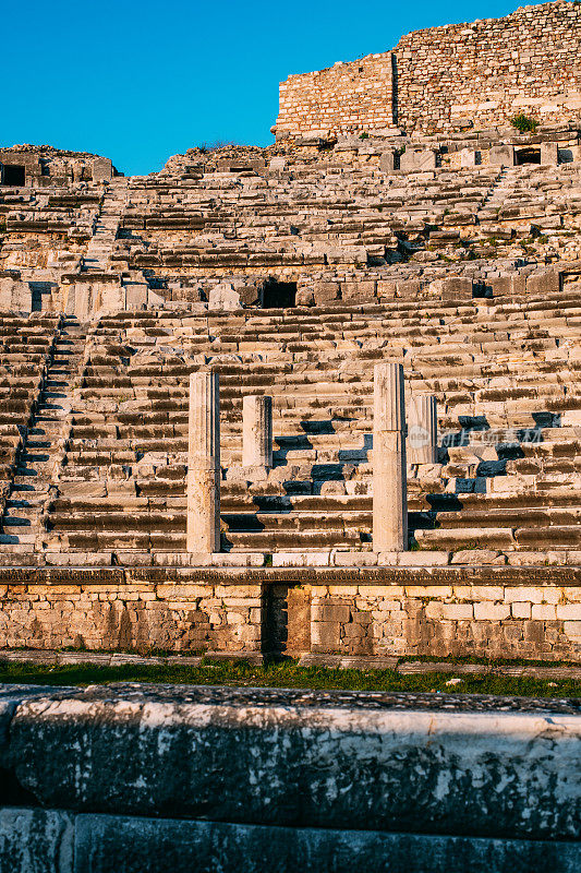 米莱托斯古代圆形剧场