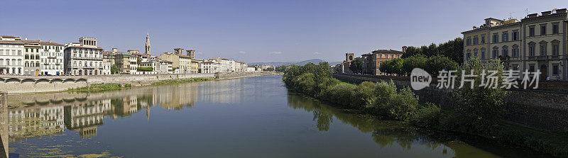 别墅在河阿尔诺全景佛罗伦萨托斯卡纳意大利