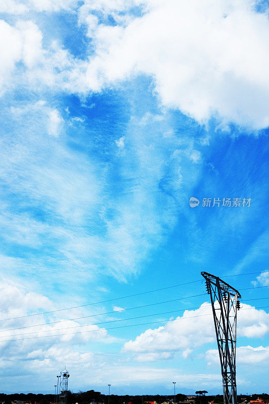 电力塔和线路与cloudscape