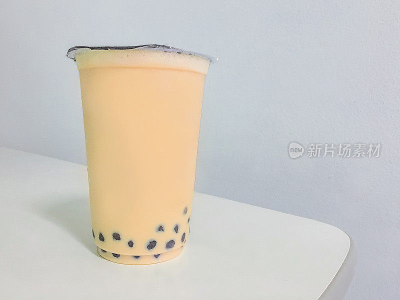 冰卡布奇诺加珍珠奶茶