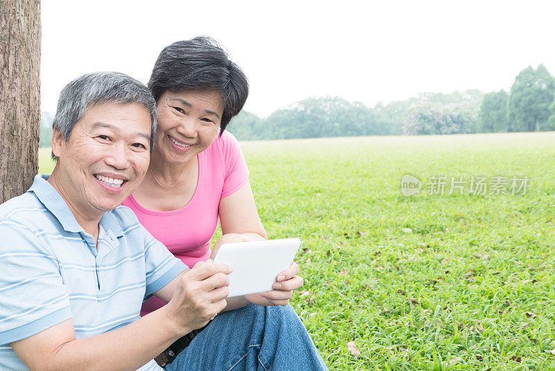 幸福的老夫妇