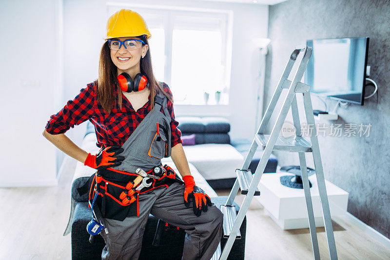 女性的建筑工人