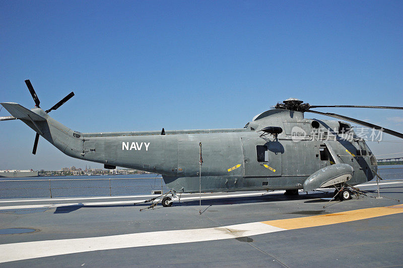 美国海军救援直升机二战