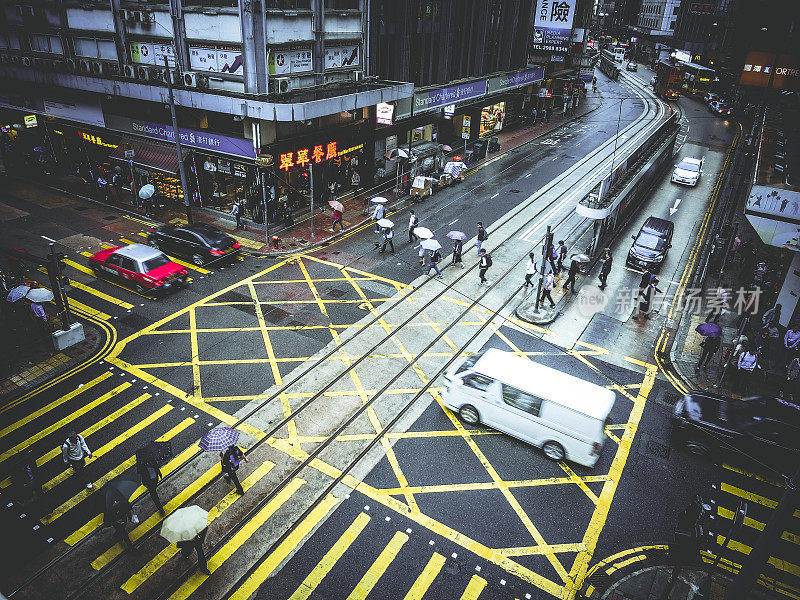 人群、人行横道、通勤者、过街者、行人道