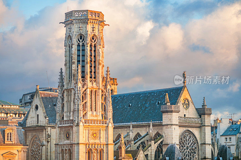 法国巴黎市中心的埃格利斯圣日尔曼欧塞尔教堂