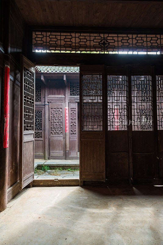 中国农村的一座古老的房子