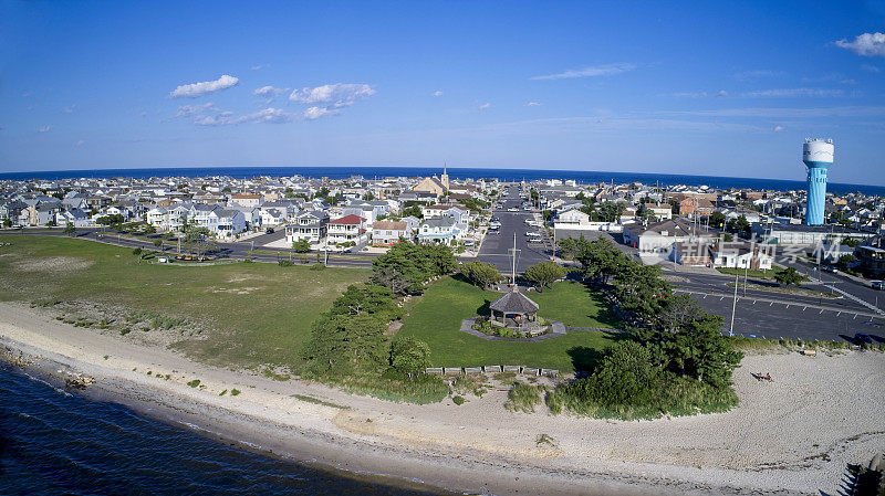 新泽西州堰洲岛海滨城镇望海湾到海洋