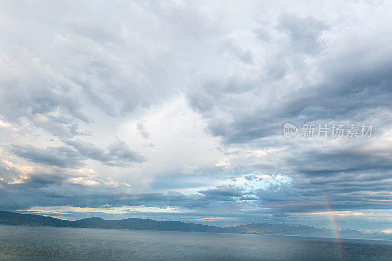 加州太浩湖的航拍照片