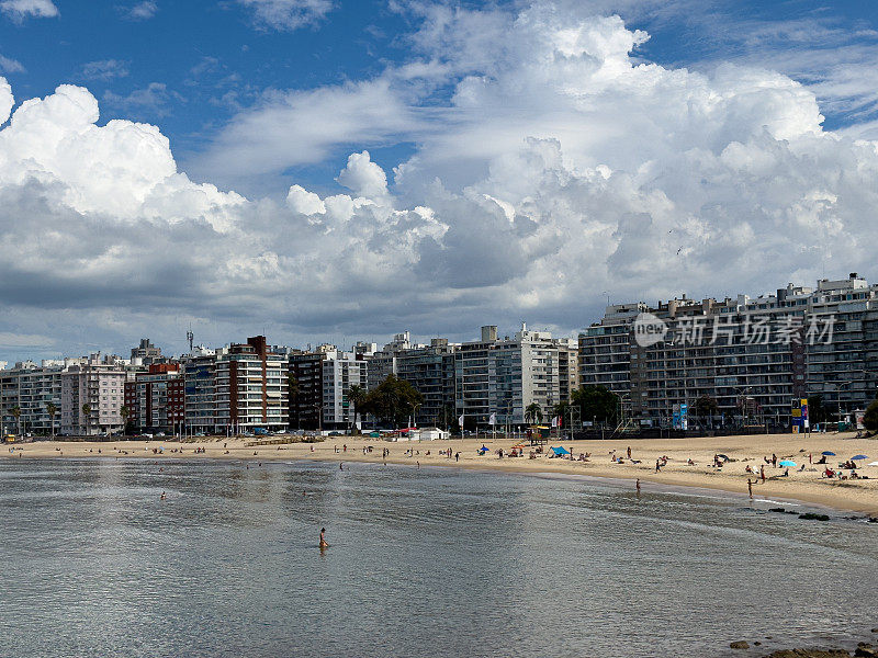 乌拉圭蒙得维的亚市海滩