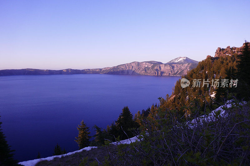 火山口湖国家公园，美国俄勒冈州