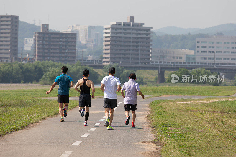 日本老年男子训练