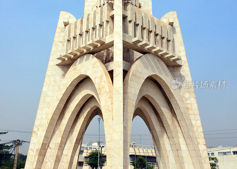独立纪念碑，庆祝1960年从法国独立的凯旋门，马里巴马科