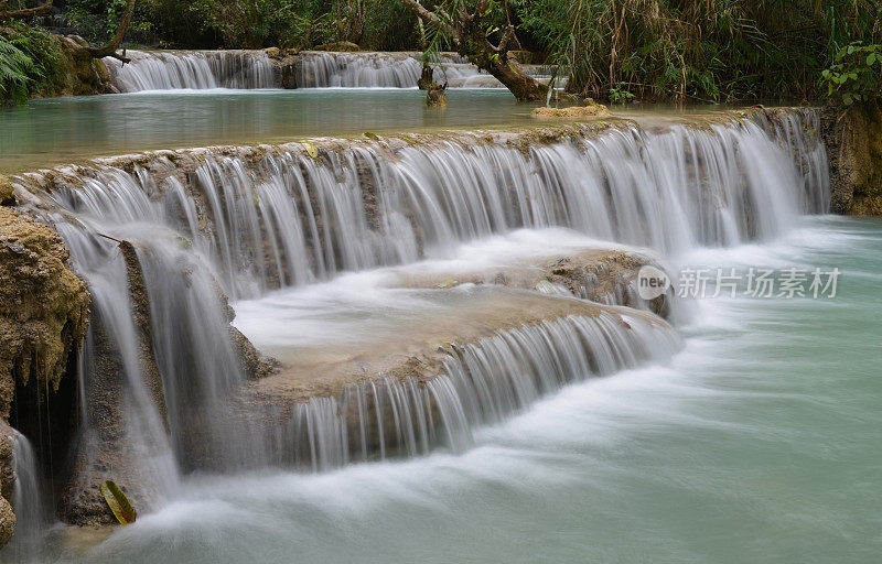 老挝光寺瀑布