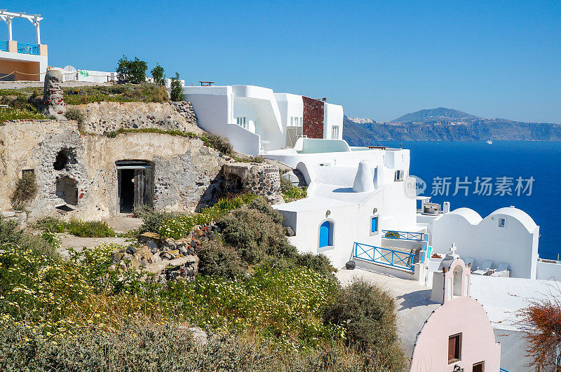 希腊爱琴海的圣托里尼岛，夏日里，希腊