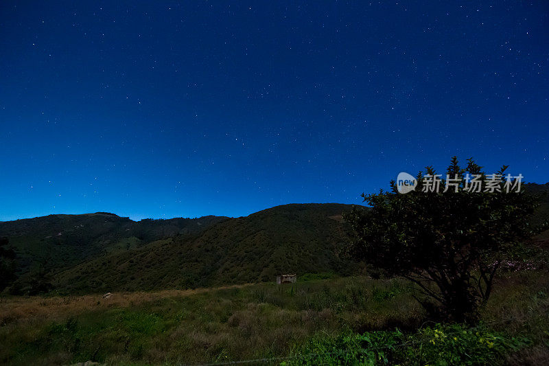 孤山星空夜景