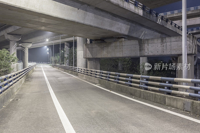 中国重庆黄桷湾立交桥夜景